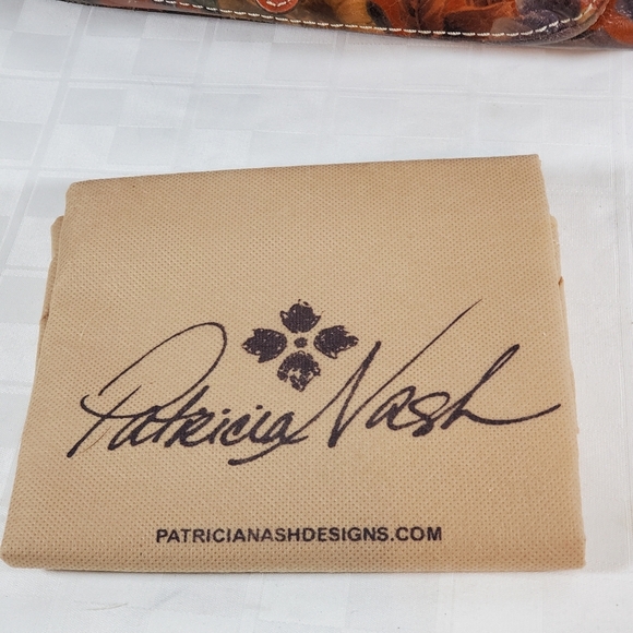 Patricia Nash Floral Bolsena Bag - Picture 4 of 12